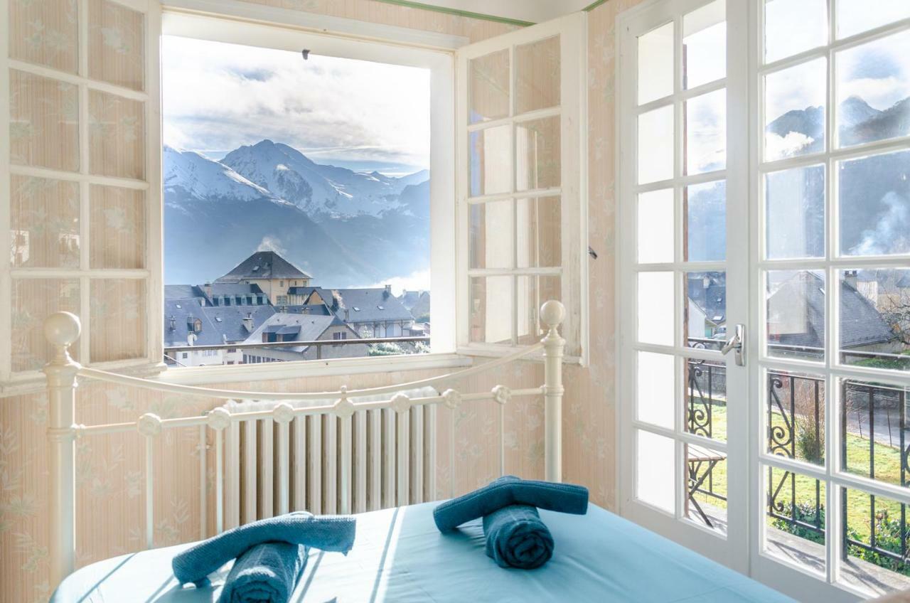 Pyrenees Cycling Lodge Saint-Savin  外观 照片